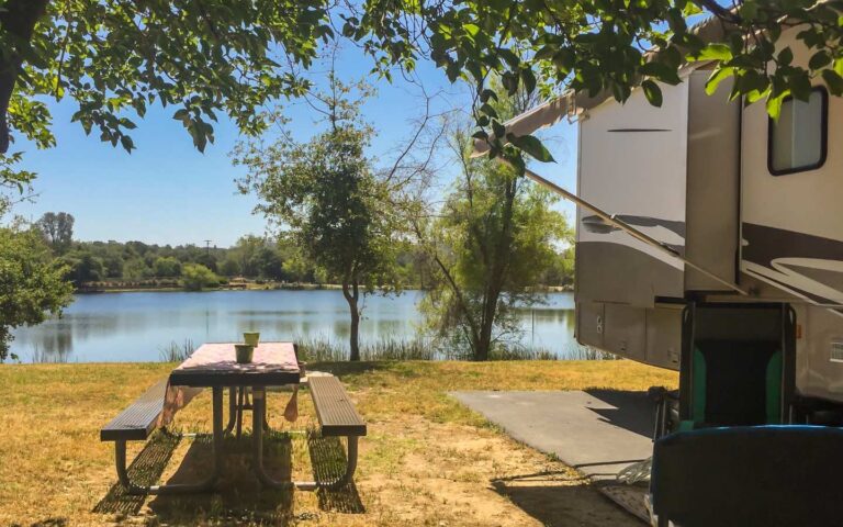 lakeside camping in rv